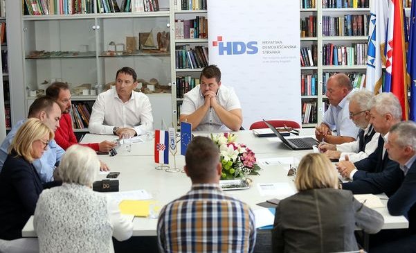 Sastanak Predsjedništa HDS-a u Murteru: Tražimo da se politika okrene čovjeku!